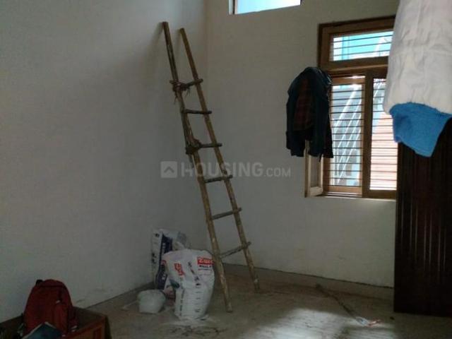 3 BHK Independent Builder Floor in Govindpuram for resale Ghaziabad. The reference number is 19296446
