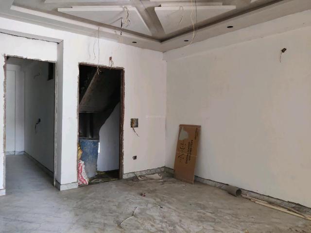 3 BHK Independent Builder Floor in Govindpuram for resale Ghaziabad. The reference number is 19798226