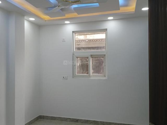 2 BHK Independent Builder Floor in Govindpuri for resale New Delhi. The reference number is 19747889