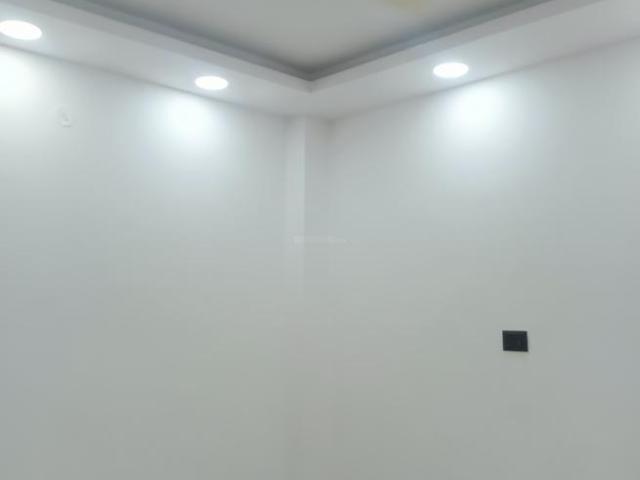 3 BHK Independent Builder Floor in Govindpuri for rent New Delhi. The reference number is 13245446