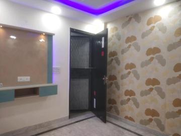 3 BHK Independent Builder Floor in Govindpuri for resale New Delhi. The reference number is 20043226