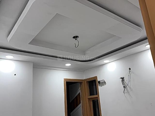 3 BHK Independent Builder Floor in Govindpuri for resale New Delhi. The reference number is 20145936