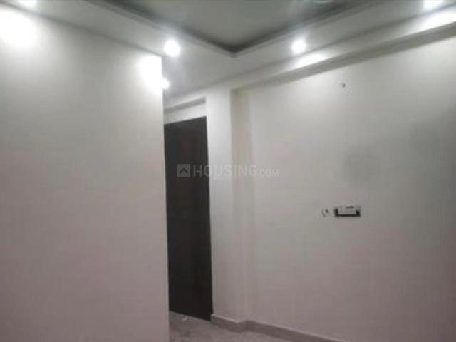 3 BHK Independent Builder Floor in Govindpuri for resale New Delhi. The reference number is 21021940