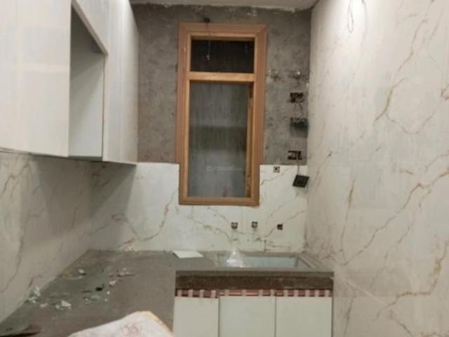 3 BHK Independent Builder Floor in Govindpuri for resale New Delhi. The reference number is 21141481