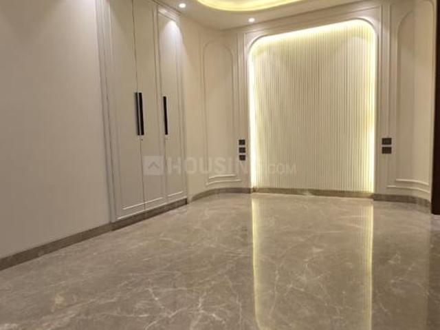 3 BHK Independent Builder Floor in Greater Kailash for resale New Delhi. The reference number is 20097386