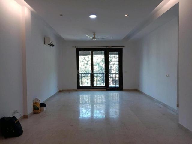 3 BHK Independent Builder Floor in Greater Kailash for resale New Delhi. The reference number is 20757948