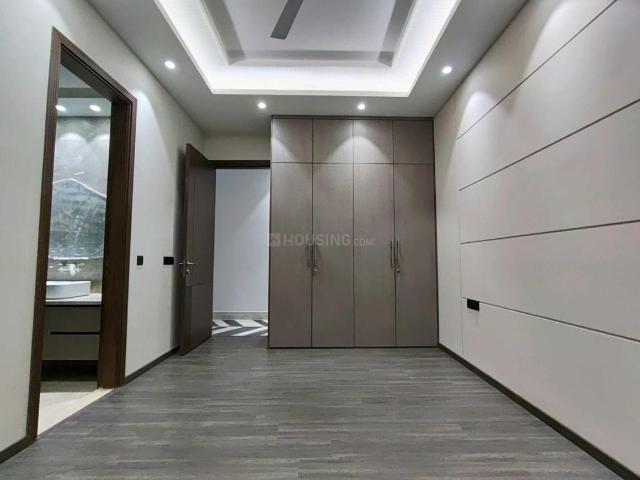 3 BHK Independent Builder Floor in Greater Kailash for resale New Delhi. The reference number is 20878127