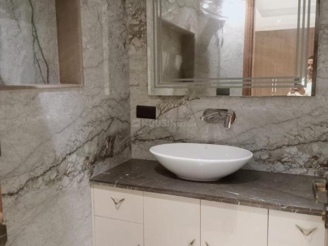 3 BHK Independent Builder Floor in Greater Kailash I for rent New Delhi. The reference number is 12232370