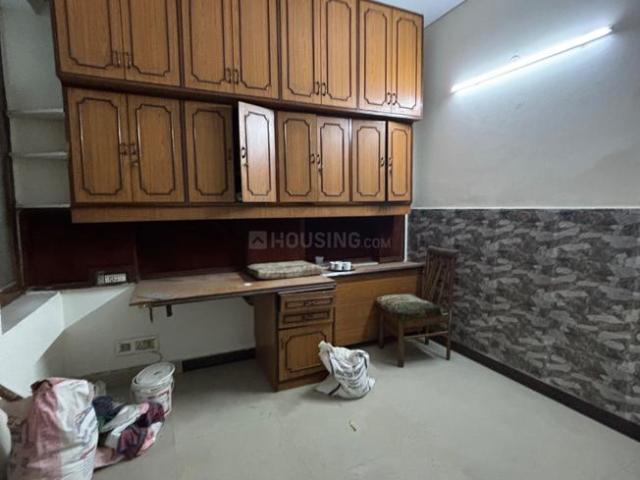 3 BHK Independent Builder Floor in Greater Kailash I for rent New Delhi. The reference number is 20244860