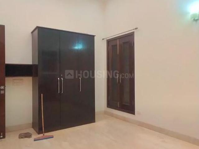 3 BHK Independent Builder Floor in Greater Kailash I for rent New Delhi. The reference number is 20625906