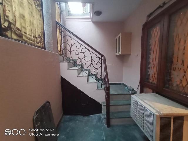 3 BHK Independent Builder Floor in Greater Kailash I for rent New Delhi. The reference number is 20966708