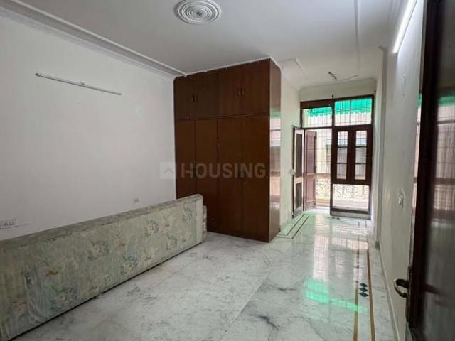 3 BHK Independent Builder Floor in Greater Kailash I for rent New Delhi. The reference number is 21188501