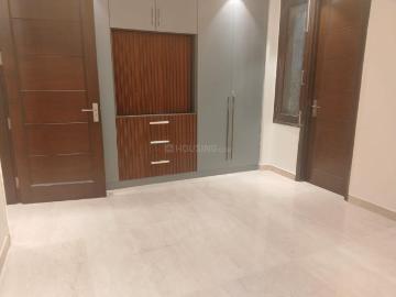 3 BHK Independent Builder Floor in Greater Kailash I for resale New Delhi. The reference number is 19384808