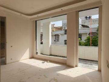 3 BHK Independent Builder Floor in Greater Kailash I for resale New Delhi. The reference number is 20527638