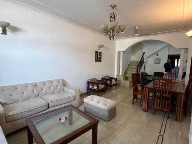 3 BHK Independent Builder Floor in Greater Kailash I for resale New Delhi. The reference number is 20663902