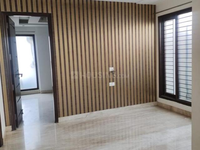 3 BHK Independent Builder Floor in Greater Kailash I for resale New Delhi. The reference number is 21027518