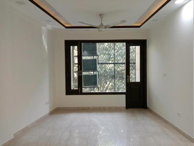 3 BHK Independent Builder Floor in Greater Kailash I for resale New Delhi. The reference number is 21033102