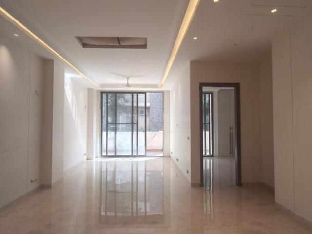 3 BHK Independent Builder Floor in Greater Kailash I for resale New Delhi. The reference number is 21045748