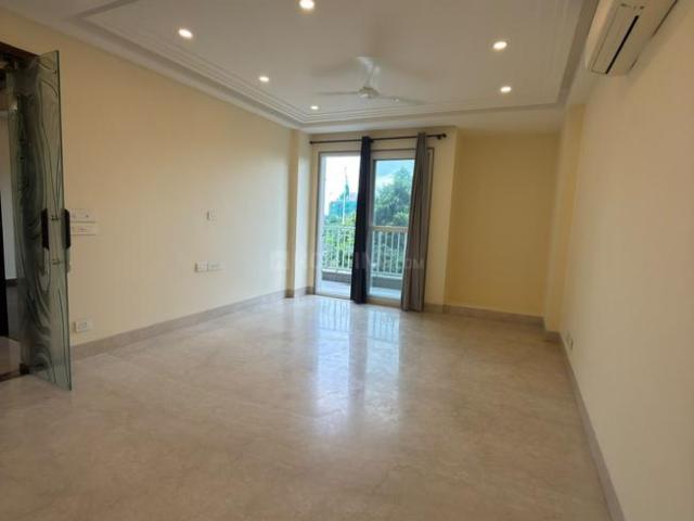 3 BHK Independent Builder Floor in Greater Kailash I for resale New Delhi. The reference number is 21134339