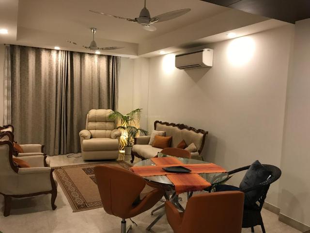 3 BHK Independent Builder Floor in Greater Kailash I for resale New Delhi. The reference number is 8262402