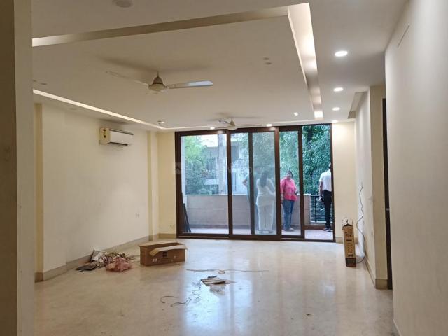 3 BHK Independent Builder Floor in Greater Kailash II for rent New Delhi. The reference number is 20389235