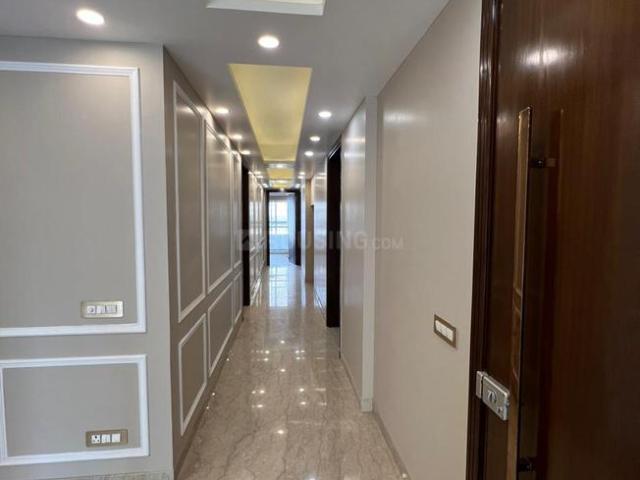 3 BHK Independent Builder Floor in Greater Kailash II for resale New Delhi. The reference number is 19465897