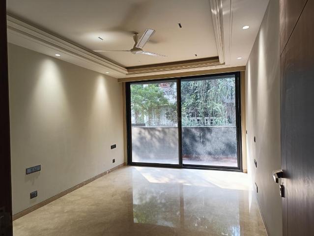 3 BHK Independent Builder Floor in Greater Kailash II for resale New Delhi. The reference number is 20373394