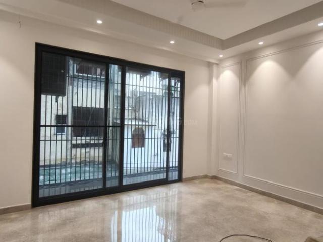 3 BHK Independent Builder Floor in Greater Kailash II for resale New Delhi. The reference number is 20865500