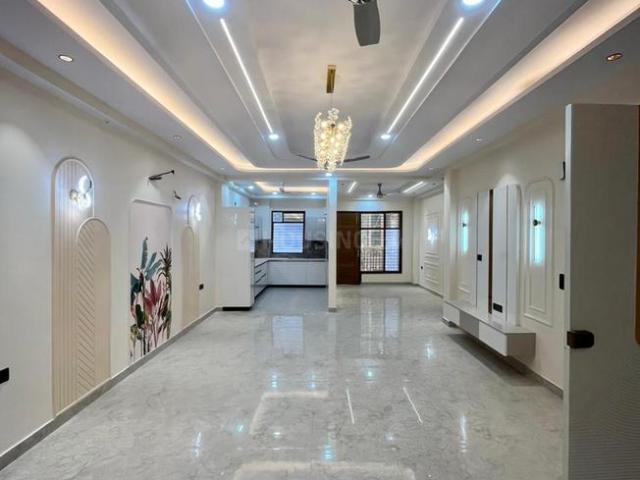 3 BHK Independent Builder Floor in Greater Kailash II for resale New Delhi. The reference number is 20919946