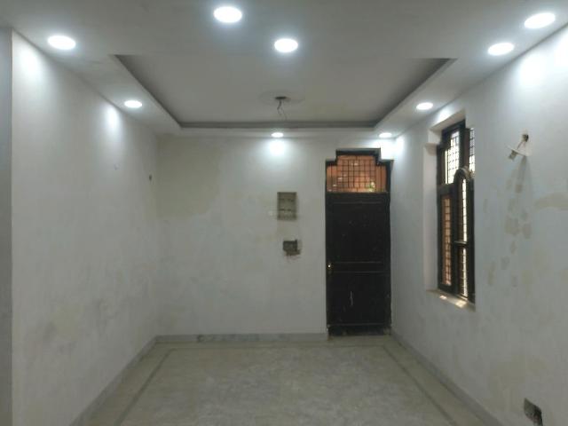 3 BHK Independent Builder Floor in Green Field Colony for resale Faridabad. The reference number is 16370351
