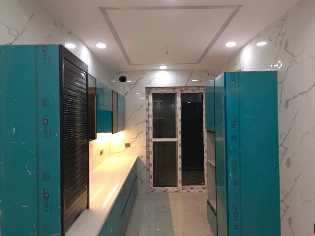 3 BHK Independent Builder Floor in Green Field Colony for resale Faridabad. The reference number is 16406676