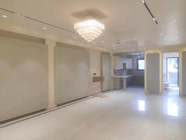 4 BHK Independent Builder Floor in Green Field Colony for resale Faridabad. The reference number is 21191702