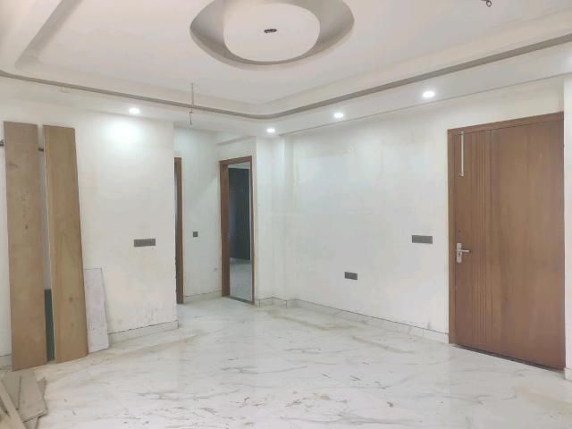 3 BHK Independent Builder Floor in Green Field Colony for resale Faridabad. The reference number is 21133268