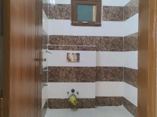 3 BHK Independent Builder Floor in Green Field Colony for resale Faridabad. The reference number is 21248751