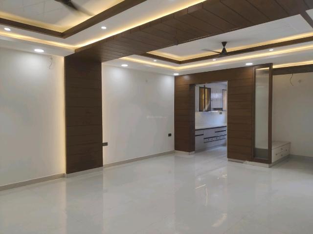 4 BHK Independent Builder Floor in Green Field Colony for resale Faridabad. The reference number is 21250032