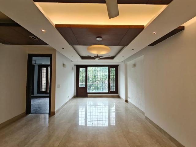3 BHK Independent Builder Floor in Green Park for rent New Delhi. The reference number is 20738481