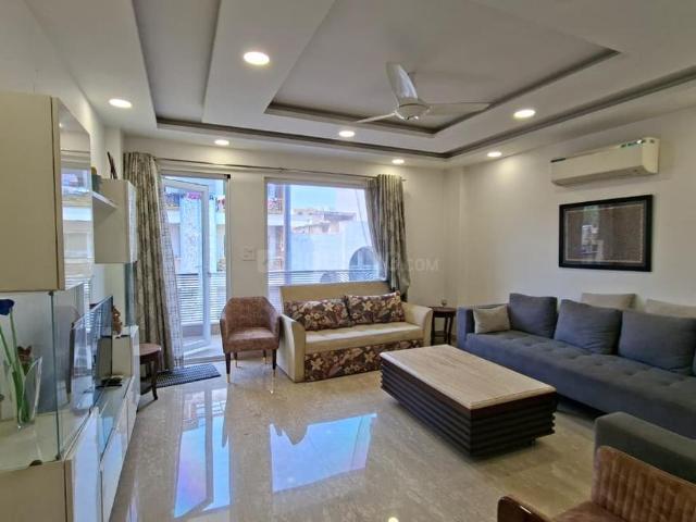 3 BHK Independent Builder Floor in Green Park for rent New Delhi. The reference number is 21181225