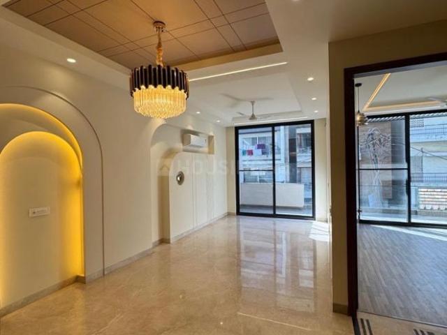 3 BHK Independent Builder Floor in Green Park for resale New Delhi. The reference number is 20685550