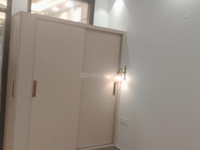 3 BHK Independent Builder Floor in Hari Nagar for resale New Delhi. The reference number is 19010016