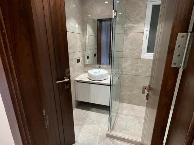3 BHK Independent Builder Floor in Hauz Khas for rent New Delhi. The reference number is 20175866