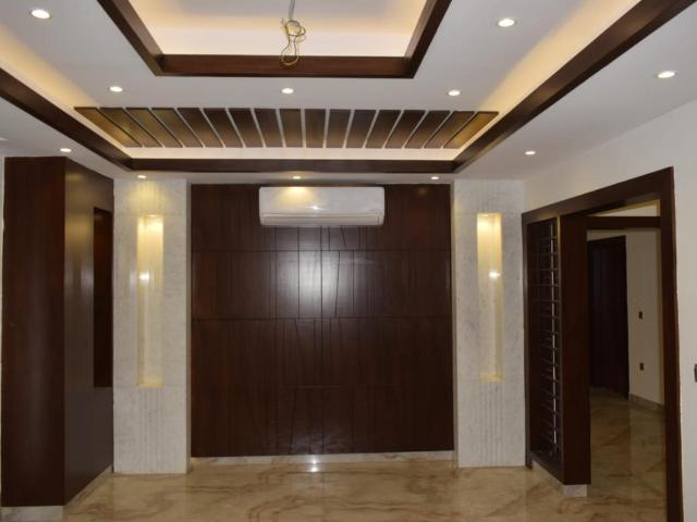 3 BHK Independent Builder Floor in HSR Layout for rent Bengaluru. The reference number is 8885206