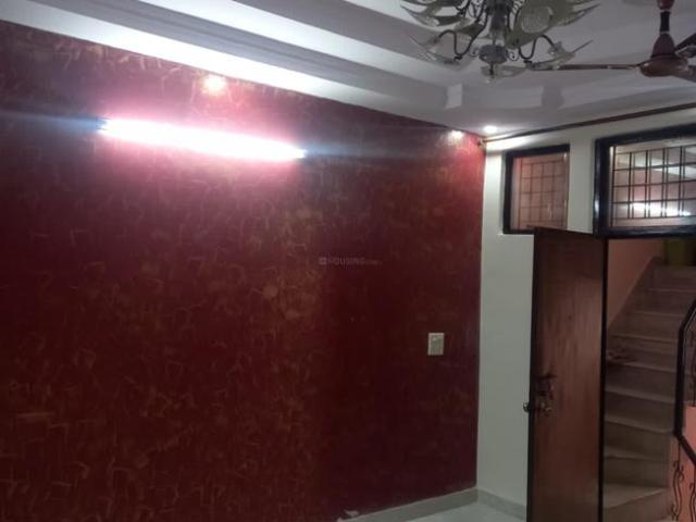 3 BHK Independent Builder Floor in Indirapuram for rent Ghaziabad. The reference number is 9908133
