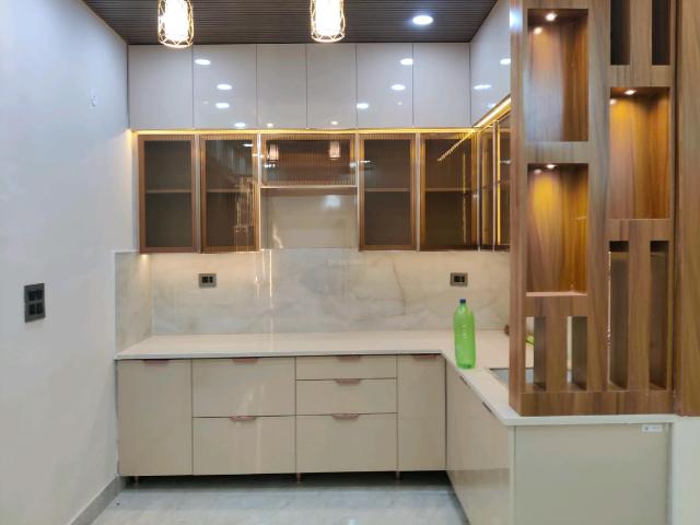 3 BHK Independent Builder Floor in Indirapuram for resale Ghaziabad. The reference number is 19026846