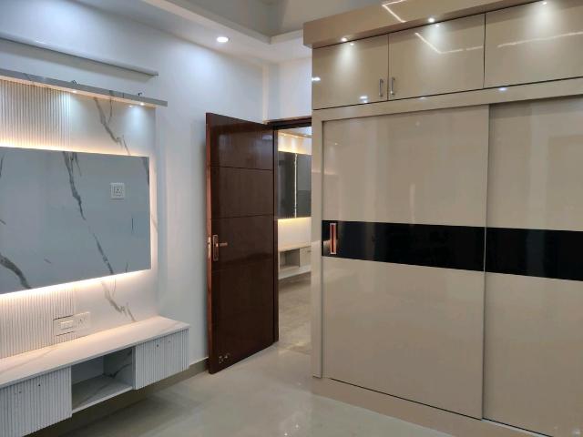 3 BHK Independent Builder Floor in Indirapuram for resale Ghaziabad. The reference number is 19027721