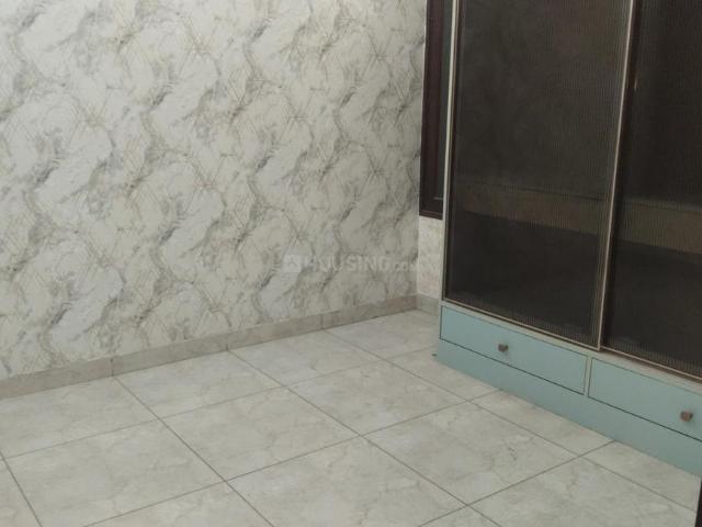 3 BHK Independent Builder Floor in Indirapuram for resale Ghaziabad. The reference number is 19877374