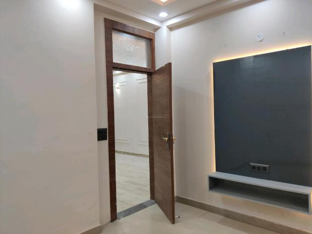 3 BHK Independent Builder Floor in Indirapuram for resale Ghaziabad. The reference number is 19886899