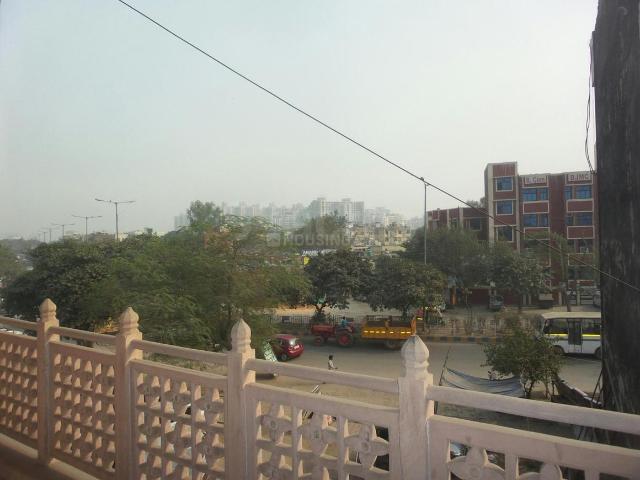 3 BHK Independent Builder Floor in Indirapuram for resale Ghaziabad. The reference number is 12027378