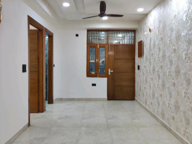 3 BHK Independent Builder Floor in Indirapuram for resale Ghaziabad. The reference number is 20071266