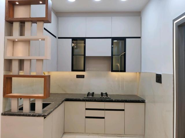 3 BHK Independent Builder Floor in Indirapuram for resale Ghaziabad. The reference number is 20151586