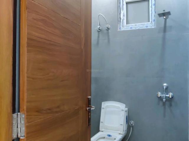 3 BHK Independent Builder Floor in Indirapuram for resale Ghaziabad. The reference number is 20187364